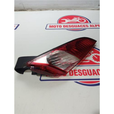 Piloto trasero PEUGEOT satelis12506