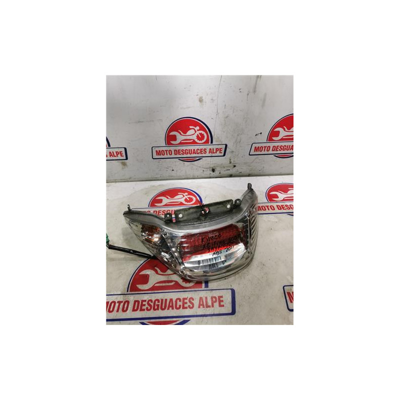 Piloto trasero KYMCO xciting500