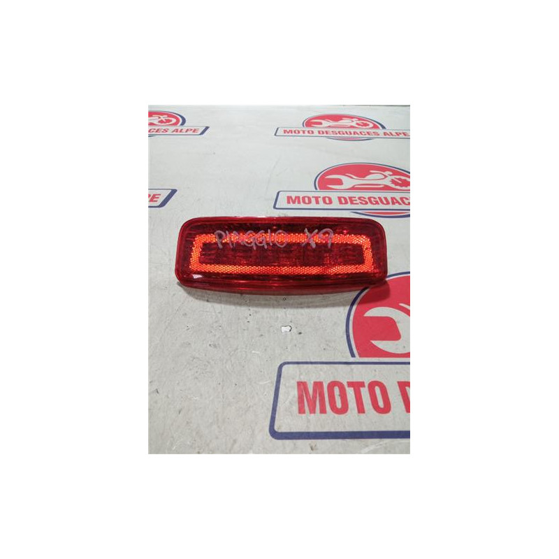 Piloto trasero PIAGGIO X9 125, 250, 400 cc