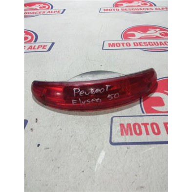 Piloto trasero PEUGEOT elyseo 50