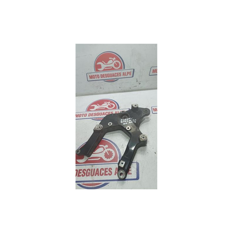 Basculante Suzuki Burgman 125 2012-2015 | Recambios de desguace Basculante Suzuki Burgman 125 2012-2015 | Recambios de desguace