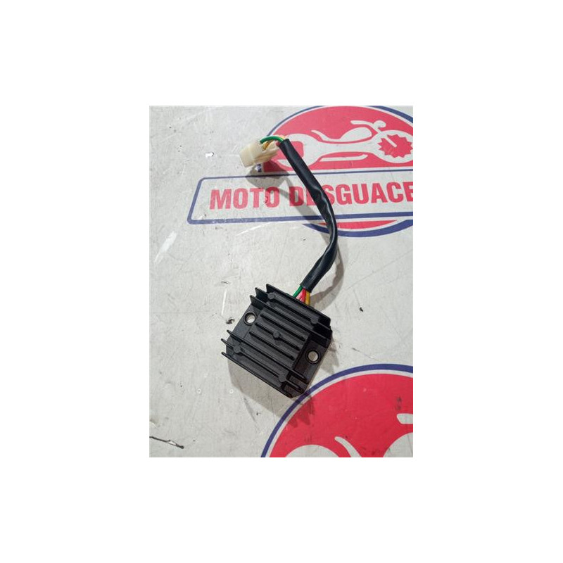 Regulador SYM fiddle iii