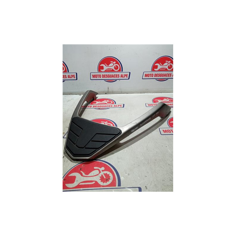 Asidero colin KEEWAY SILVERBLADE 125-2014