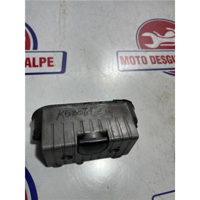 Tapa balancines kubota Z402