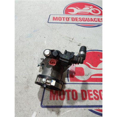 Toma de admision YAMAHA X MAX 300i