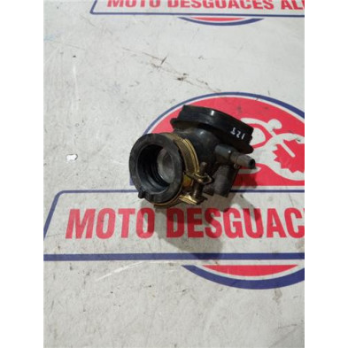 Toma de admision SYM fiddle iii