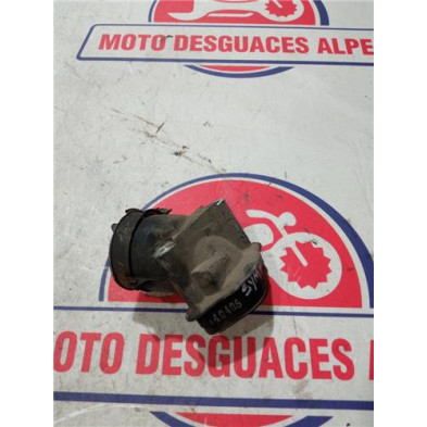 Toma de admision SYM fiddle iii