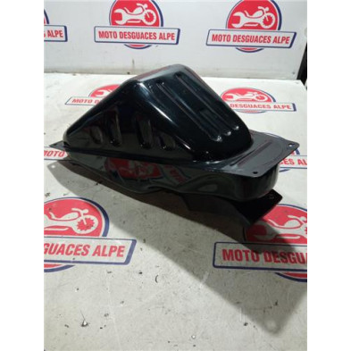 Deposito gasolina YAMAHA X MAX 300i