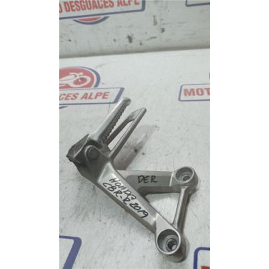 Estribera trasera derecha HONDA CBR 500 R 2019