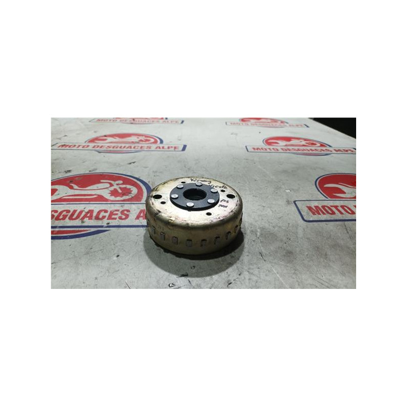 Volante magnetico KEEWAY vieste 125 año 2021