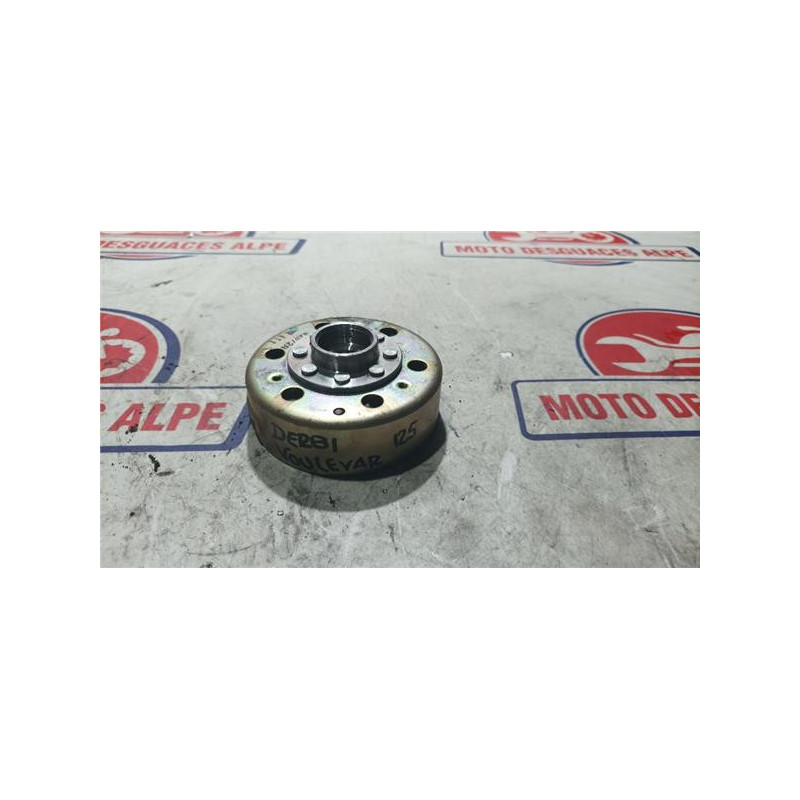Volante magnetico DERBI Boulevard 125