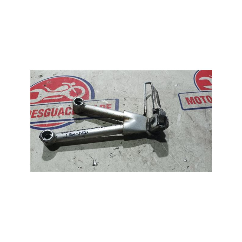 Estribera trasera izquierda SUZUKI Bandit GSF600