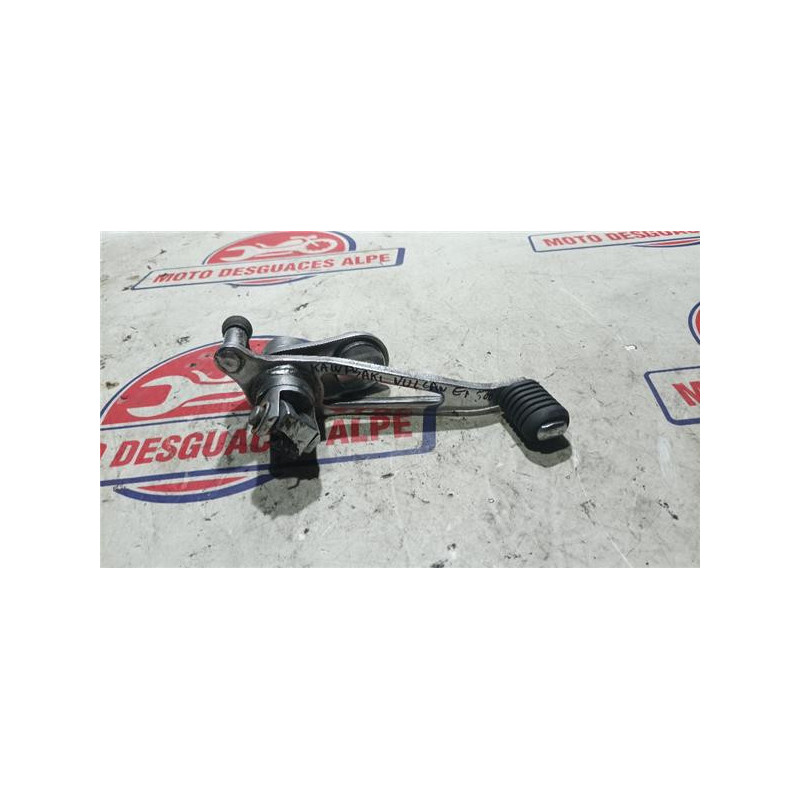 Soporte estribera delantero derecho KAWASAKI vulcan500