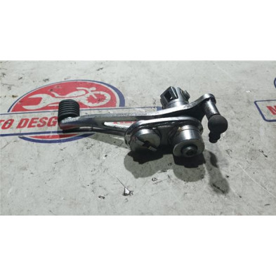 Soporte estribera delantero derecho KAWASAKI vulcan500