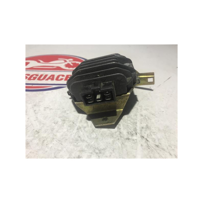 Regulador PIAGGIO liberty125