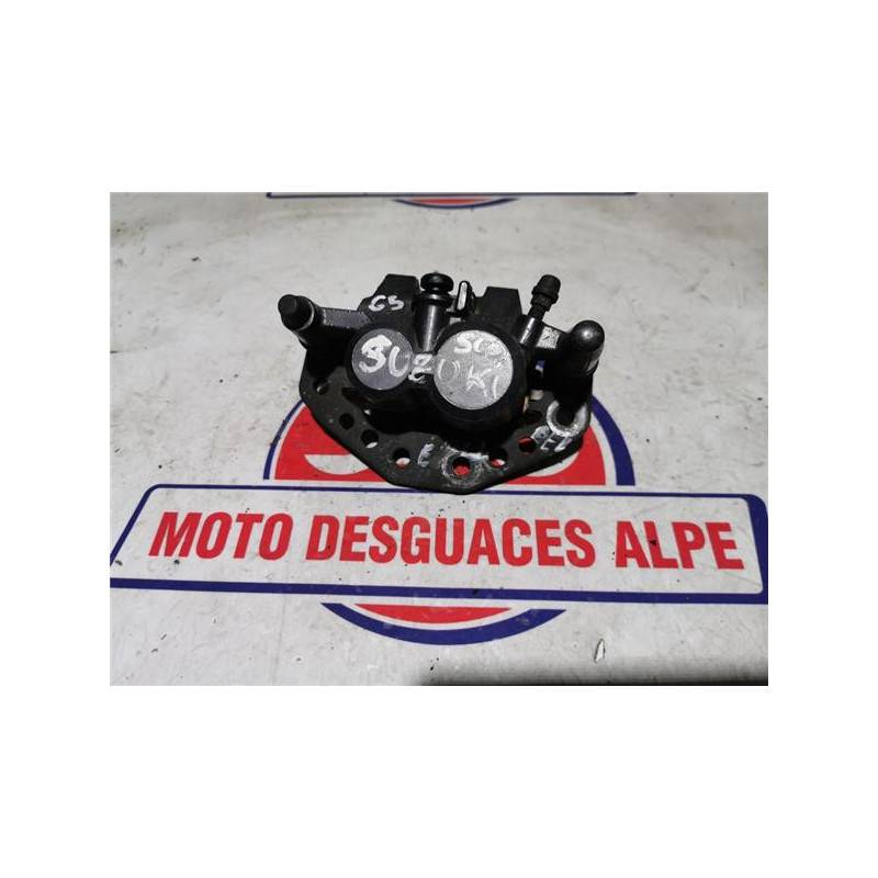 "Pinza freno delantero derecho para Suzuki GS500 - ¡Precio imbatible!" "Pinza freno delantero derecho para Suzuki GS500 - ¡Precio imbatible!"