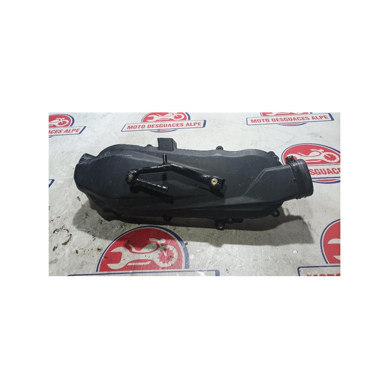 Tapa carter inferior KEEWAY vieste 125 año 2021