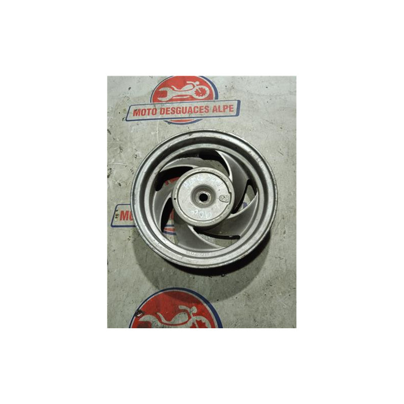 Rueda trasera HONDA yupi 90