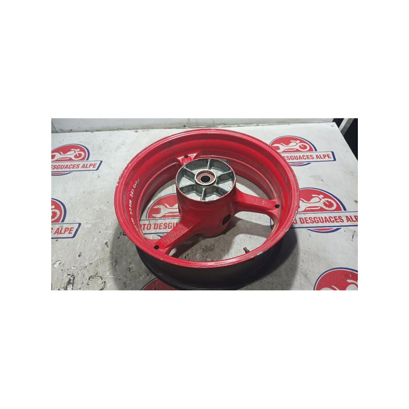 Rueda trasera HONDA CBR1000RR