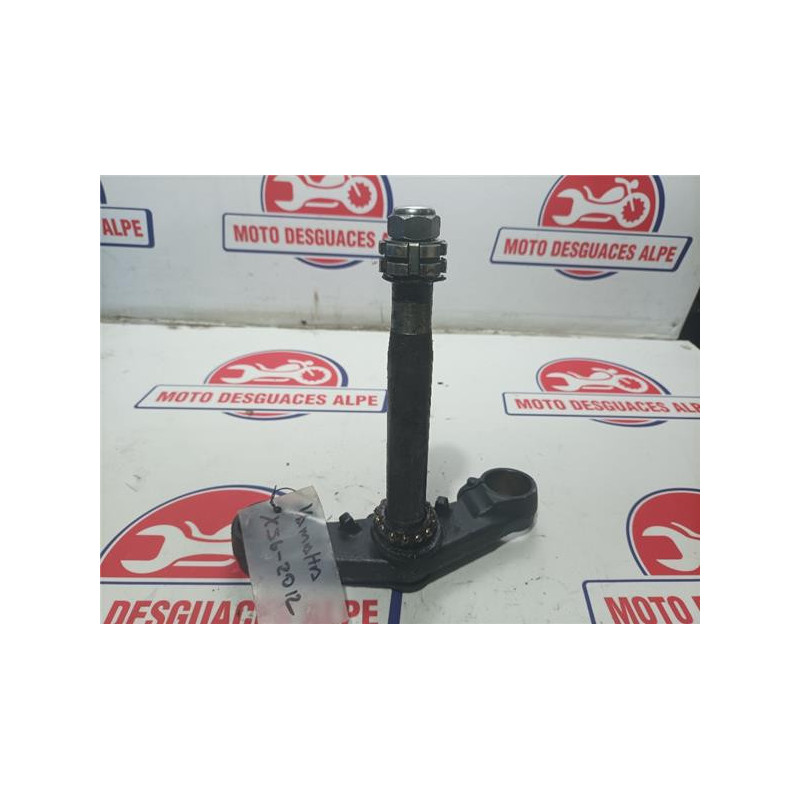 Tija inferior YAMAHA XJ6