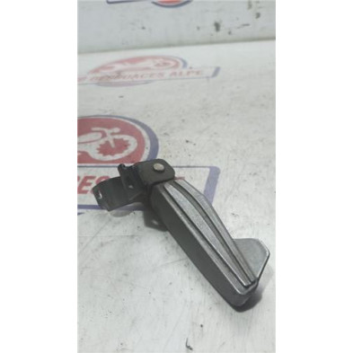 Estribera trasera derecha KSR Classic 125 2019 en oferta