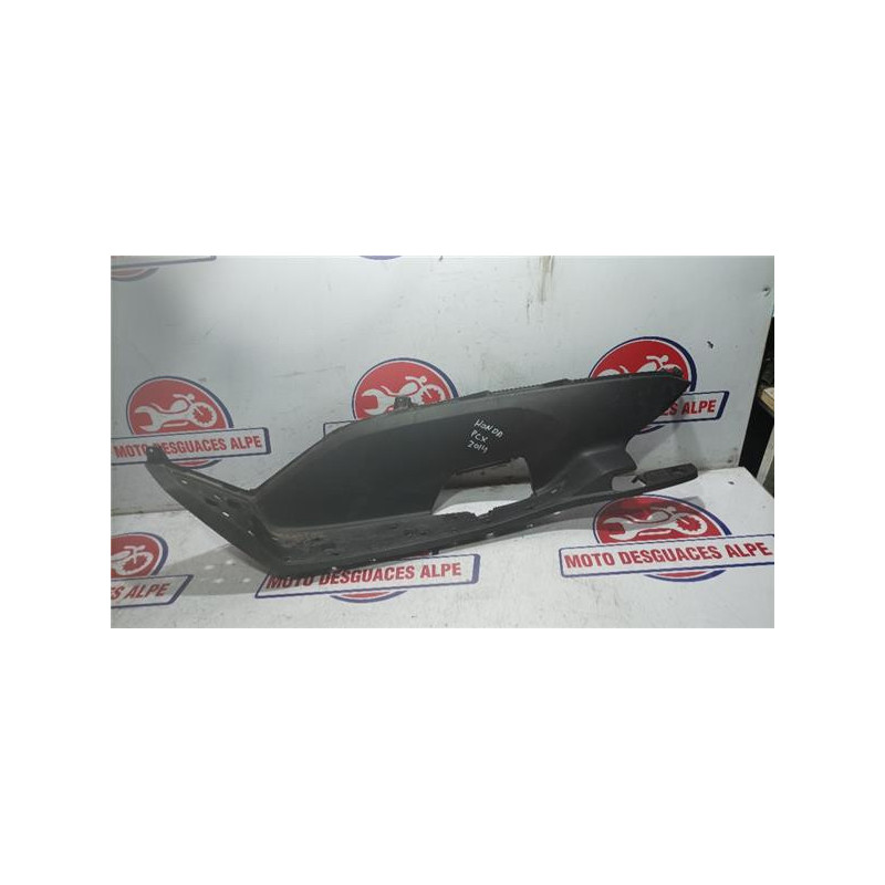 Pie derecho goma HONDA PCX 125