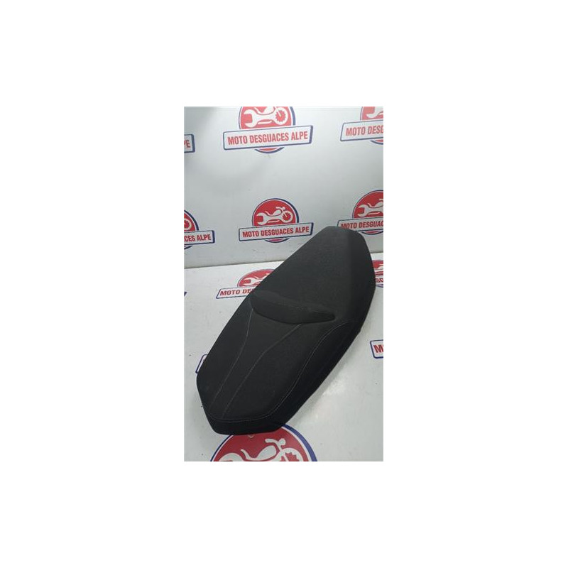 Asiento Keeway Vieste 125 año 2021 - Desguace España Asiento Keeway Vieste 125 año 2021 - Desguace España