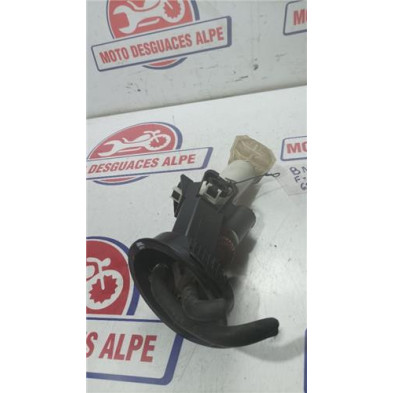 Compra bomba de gasolina para BMW F 650 GS 2004 en nuestro desguace