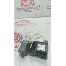 Motor elevalunas del. izquierdo Audi A3 8P105.2003...