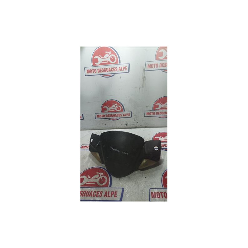 Carenado superior central para piaggio typhoon 50 - D10 PIAGGIO Typhoon 50 Carenado superior central para piaggio typhoon 50 - D10 PIAGGIO Typhoon 50