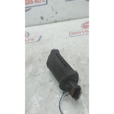 Estribera trasera SUZUKI GS500F