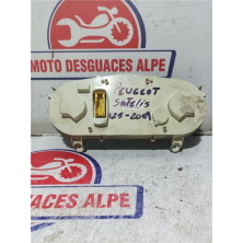 Cuadro cuentakilometros PEUGEOT satelis12506