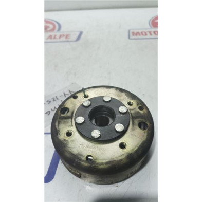 Volante magnetico para YIYING YY 125T-19 - B34-2-C1 - 25 €