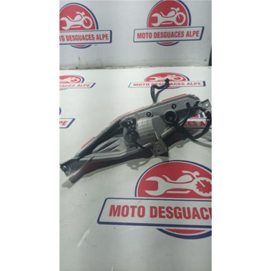 Intermitente trasero izquierdo YAMAHA X MAX 300i
