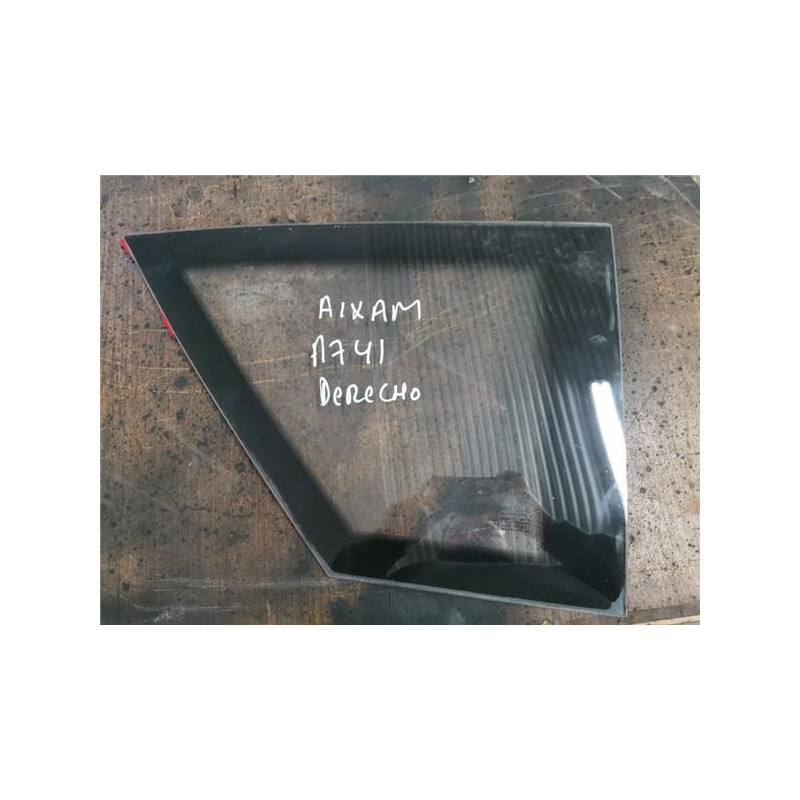 Luna fija puerta tra. dcha. Aixam A.741