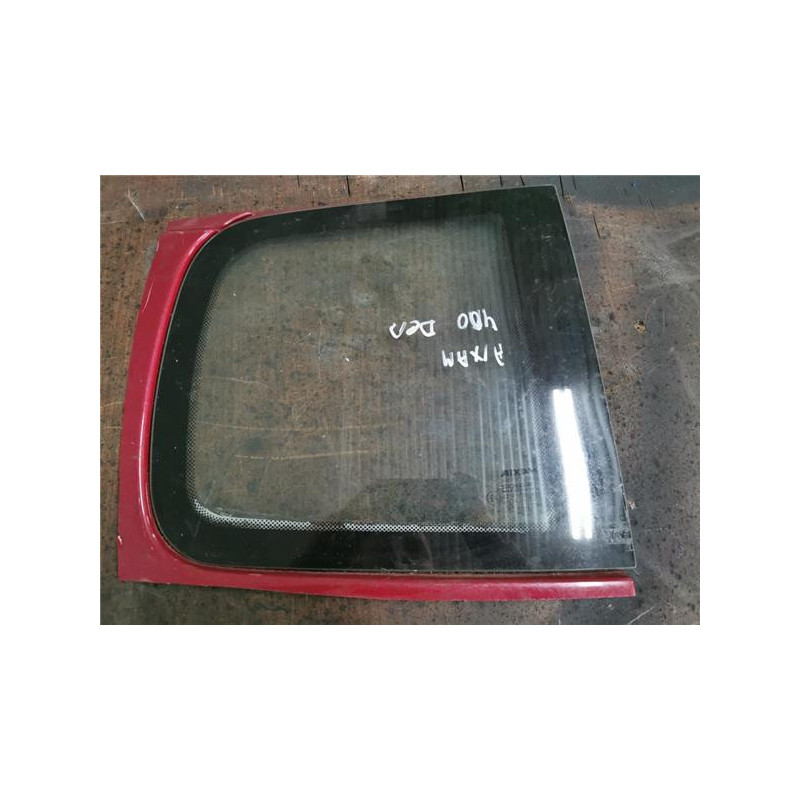 Luna puerta tra. dcha. Aixam 400