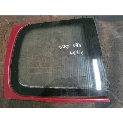 Luna puerta tra. dcha. Aixam 400