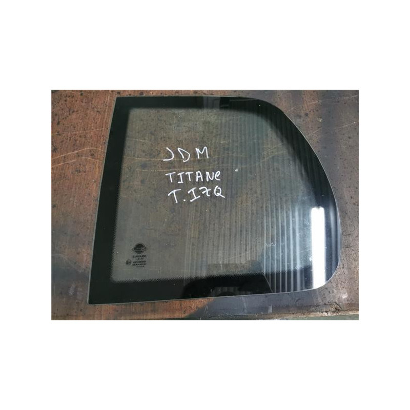 Luna fija puerta tra. izda. JDM TITANE
