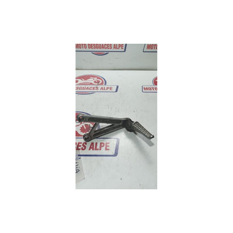 Estribera trasera APRILIA RS 50