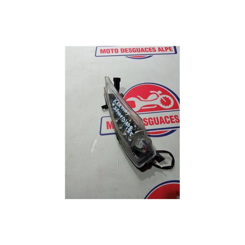 Intermitente delantero derecho KEEWAY SILVERBLADE 125