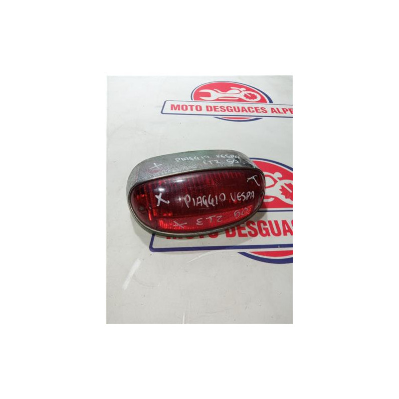 Piloto trasero VESPA et2 50
