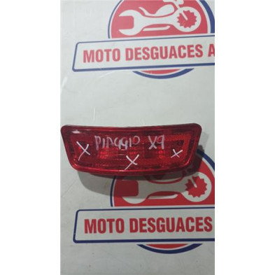 Piloto trasero PIAGGIO X9 125, 250, 400 cc
