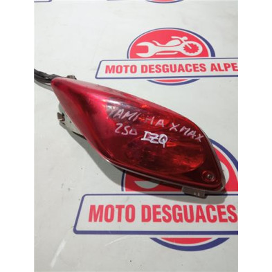 Intermitente trasero izquierdo YAMAHA X MAX 250
