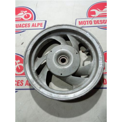 Rueda trasera PEUGEOT sv 125