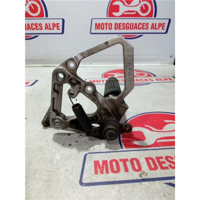 Estribera delantera derecha HONDA CBR 600F