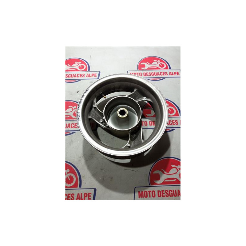 Rueda trasera HONDA Pantheon125