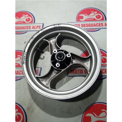 Rueda delantera PEUGEOT sum up 125