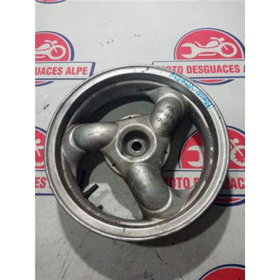 Rueda trasera KYMCO vitality 50