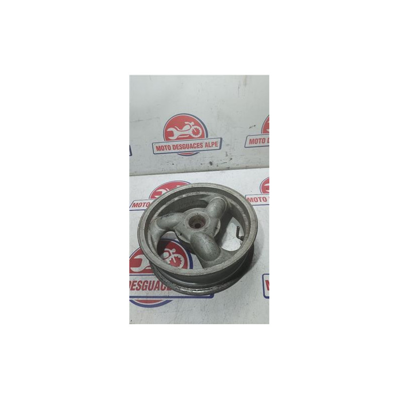 Rueda trasera Kymco Dink50 - Compra en línea al mejor precio Rueda trasera Kymco Dink50 - Compra en línea al mejor precio