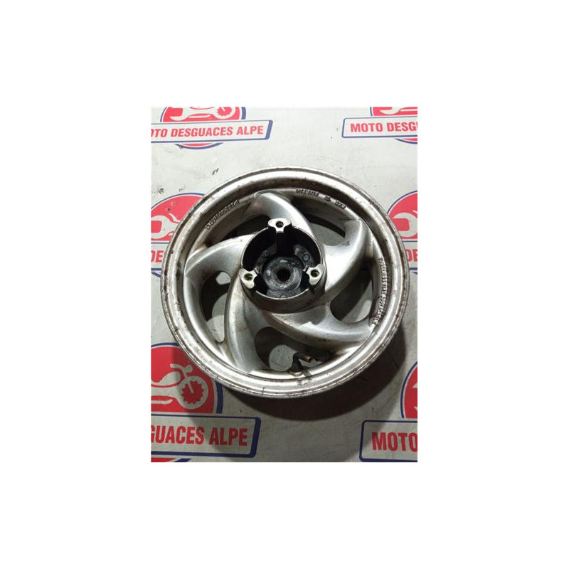 Rueda trasera SYM gts 125